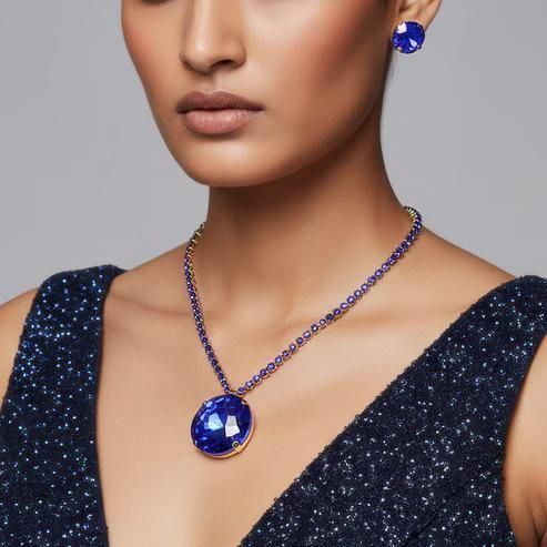 Blue Elegance Crystal Necklace & Earring Set